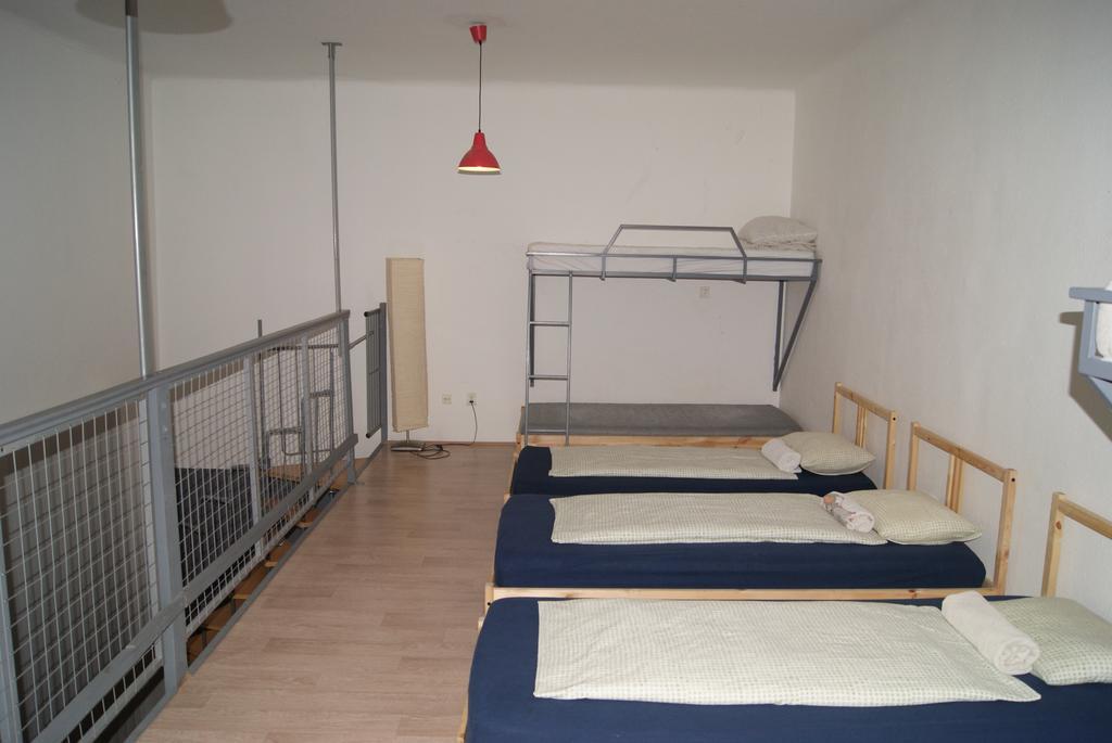 בודפשט Happy Hostel חדר תמונה