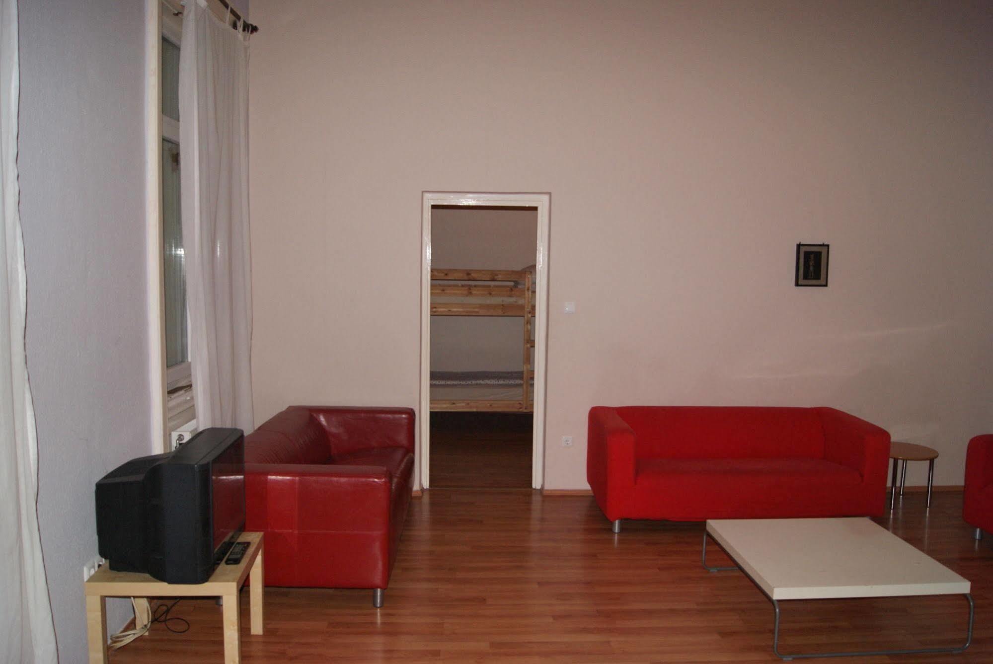 בודפשט Happy Hostel מראה חיצוני תמונה